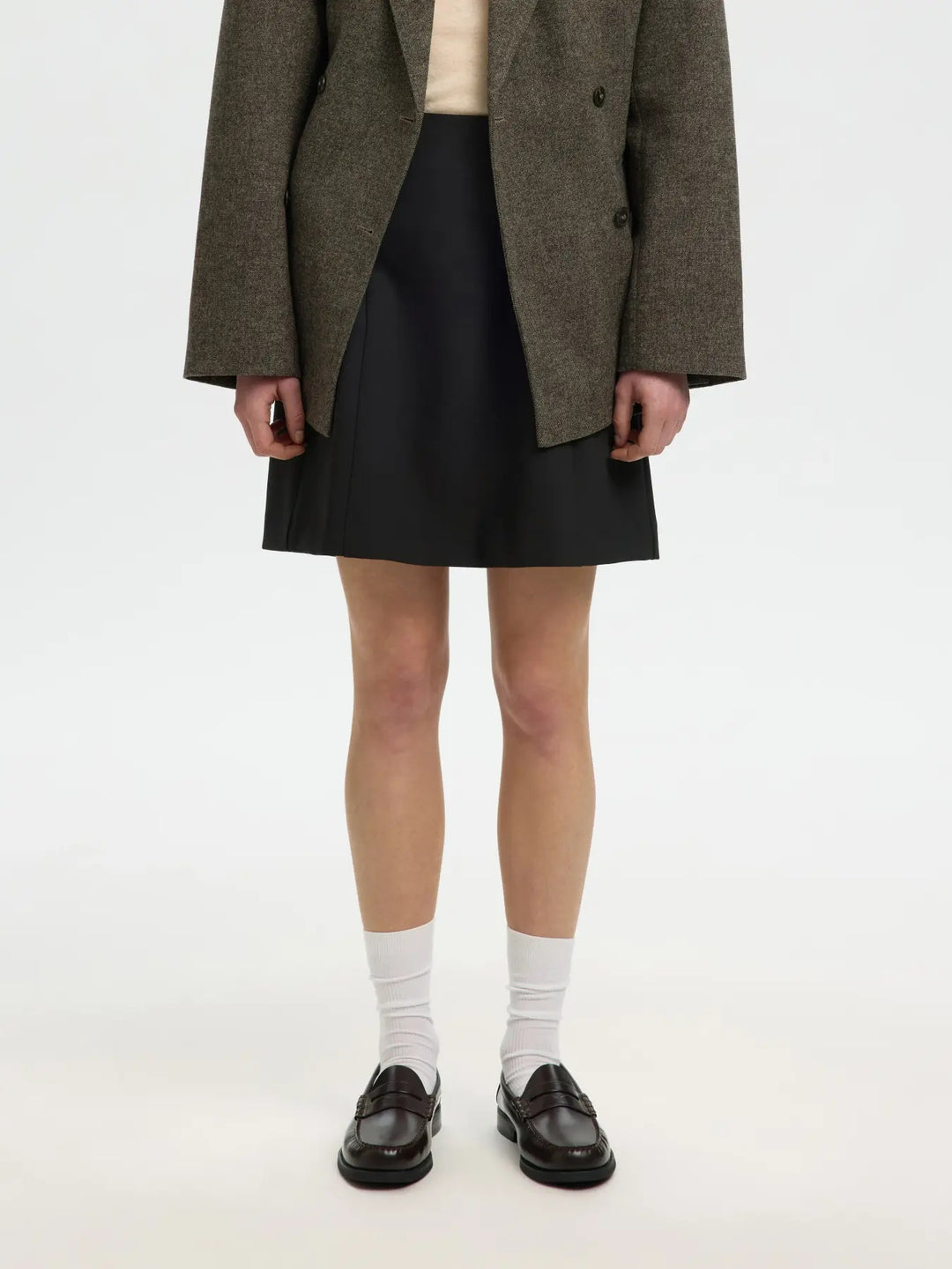 rita short skirt black