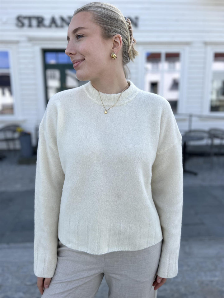 Ellie