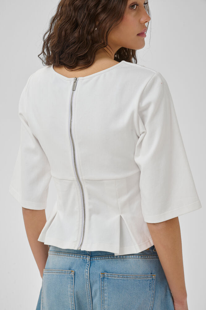 Apir pleat tee white
