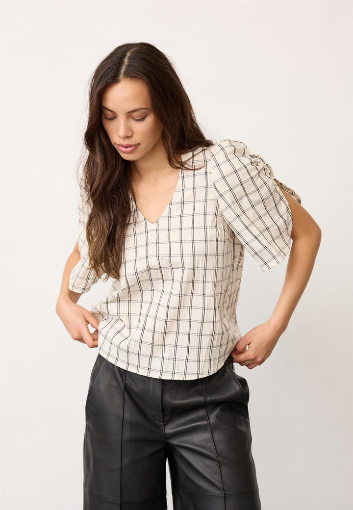 Biso check v-blouse off white