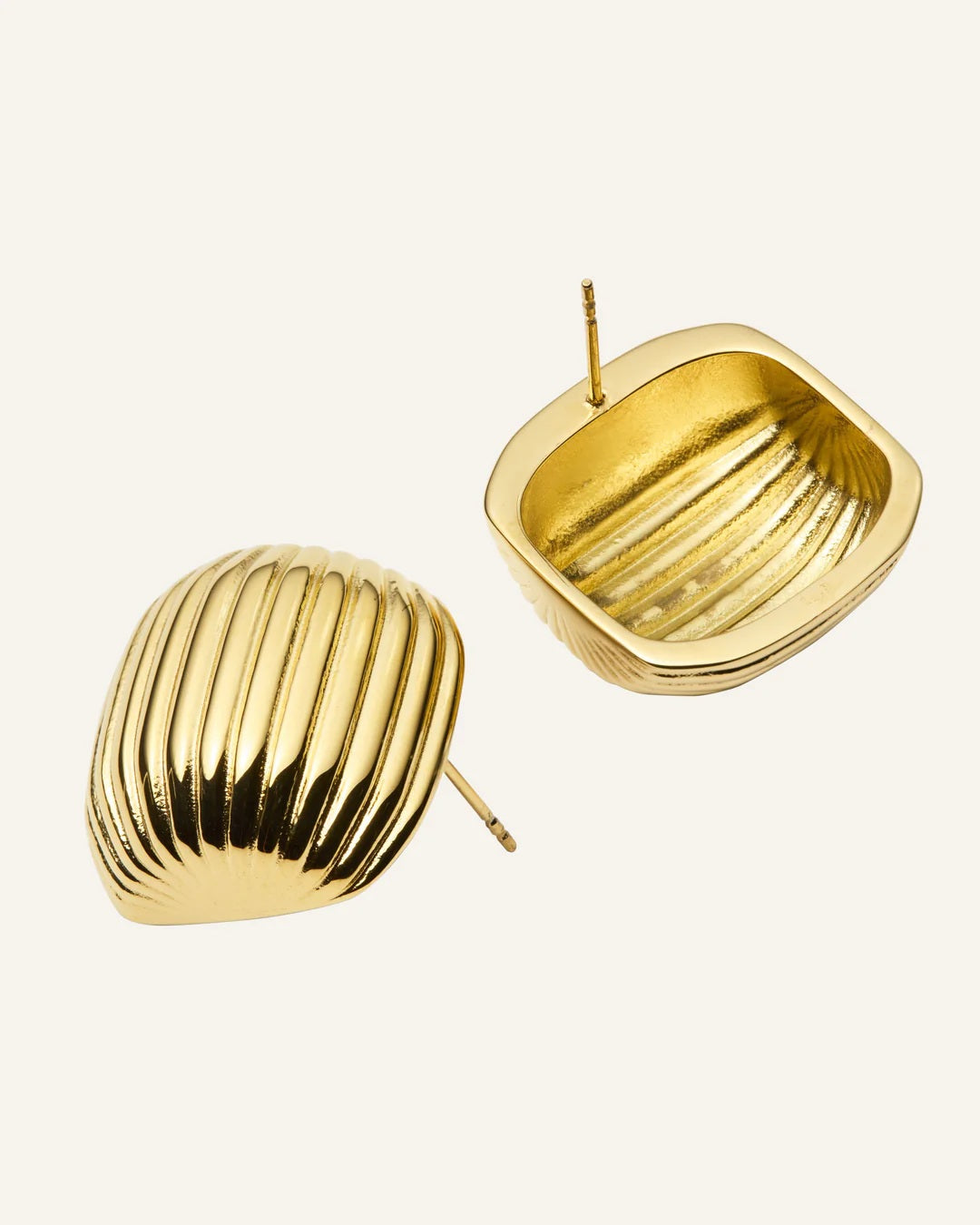 Mockberg Retro Ribbed Gold Earring