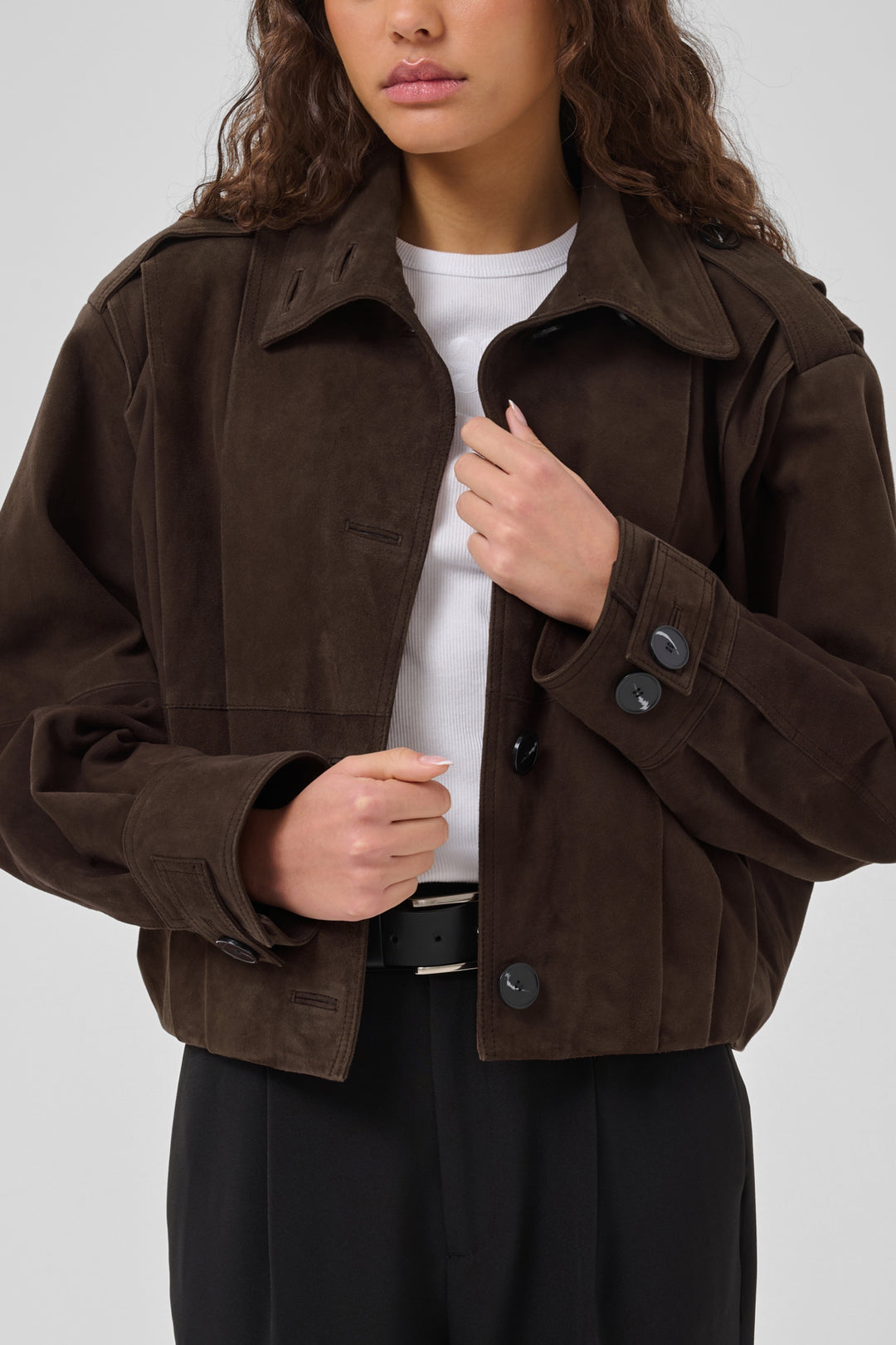 Petra suede pleat jacket dark brown
