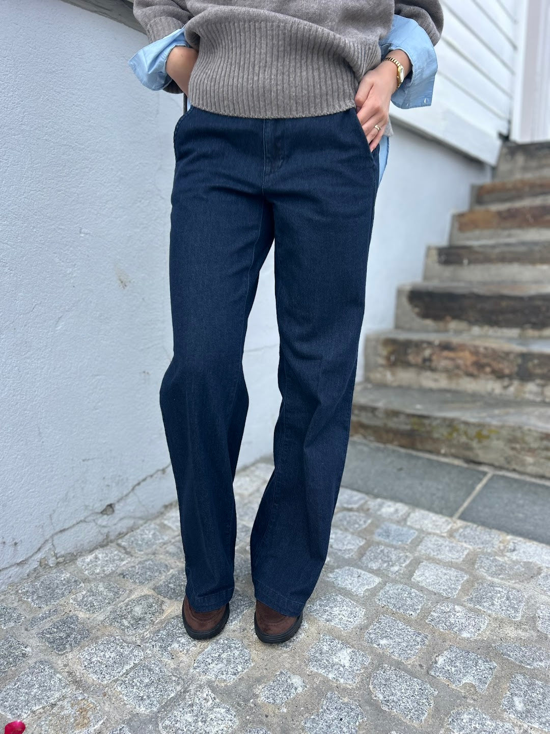 The lara pant dark blue
