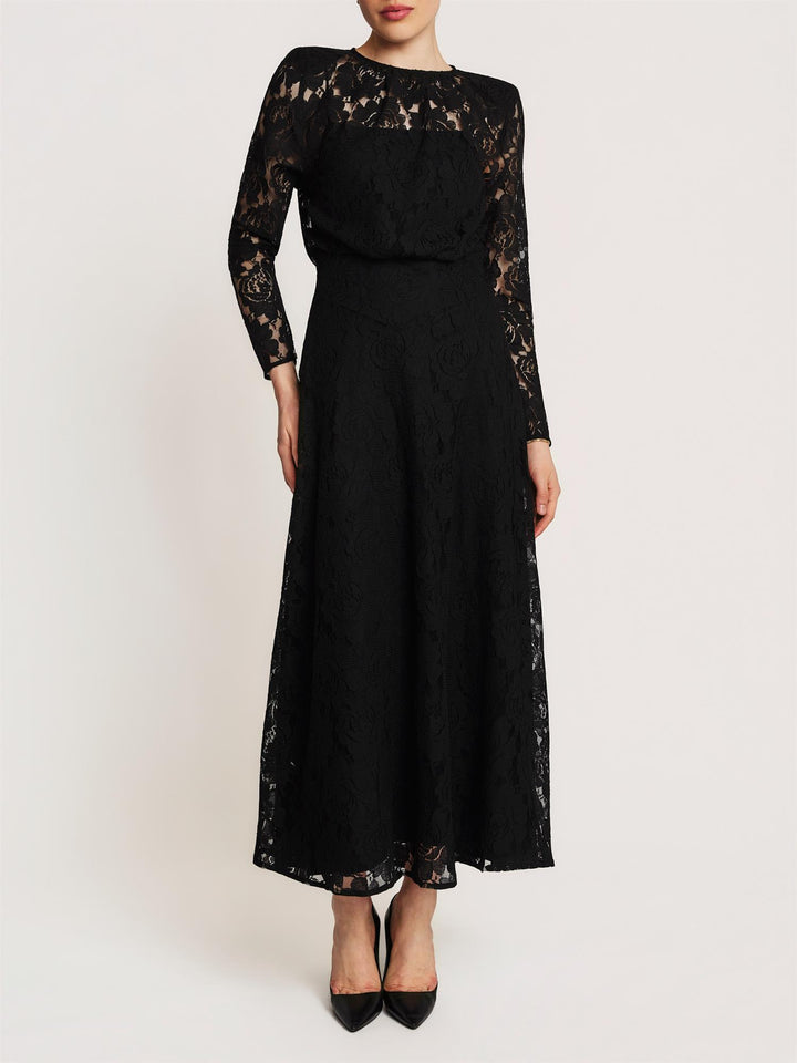 Lace gown black