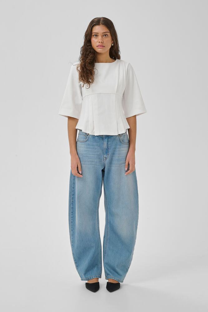 Apir pleat tee white