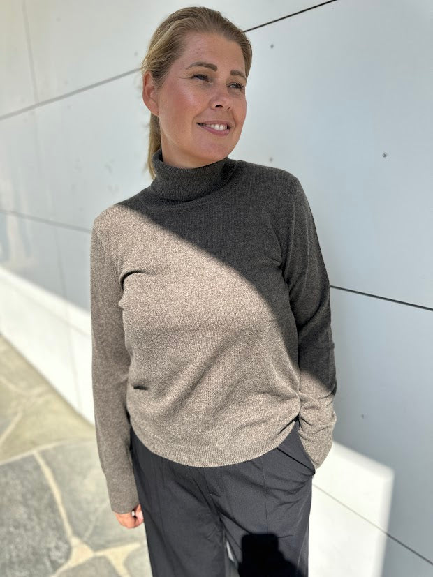 Lukka Rollneck Pullover