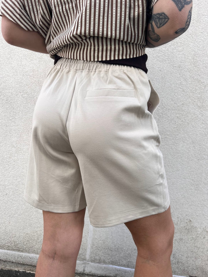 Ponte Shorts Beige