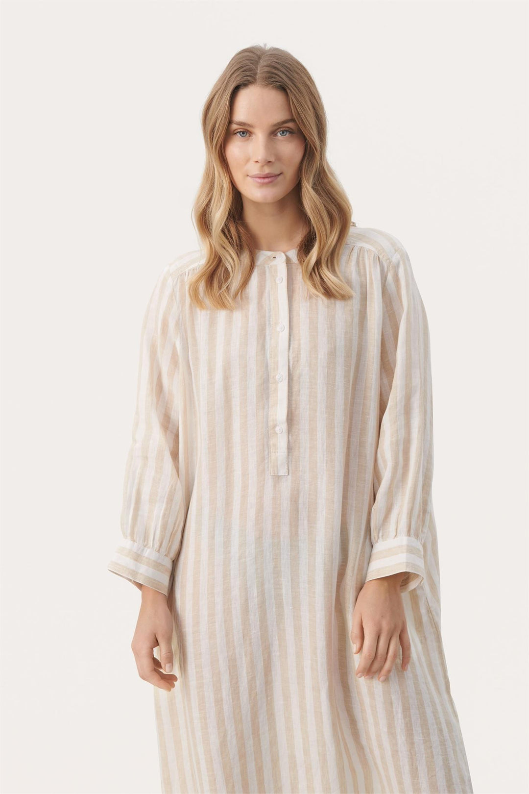 Alia Linen Dress