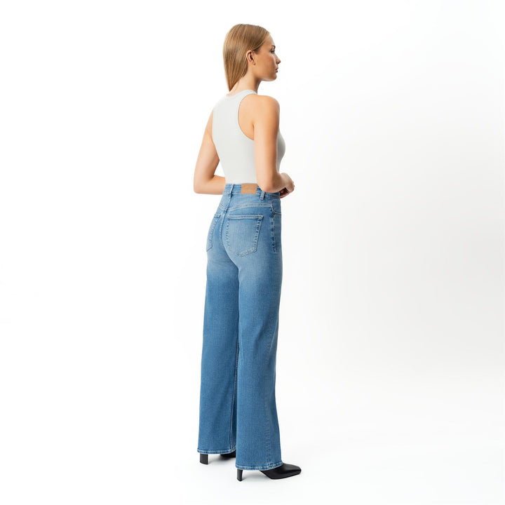 Relaxed Comfort Denim Jeans