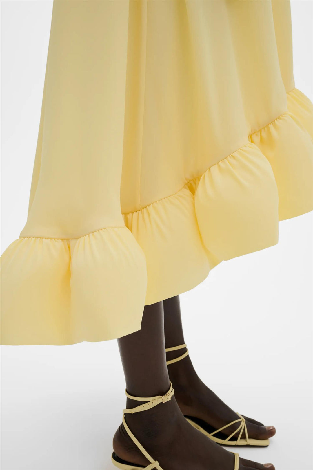 Sabrina Halterneck Ruffled