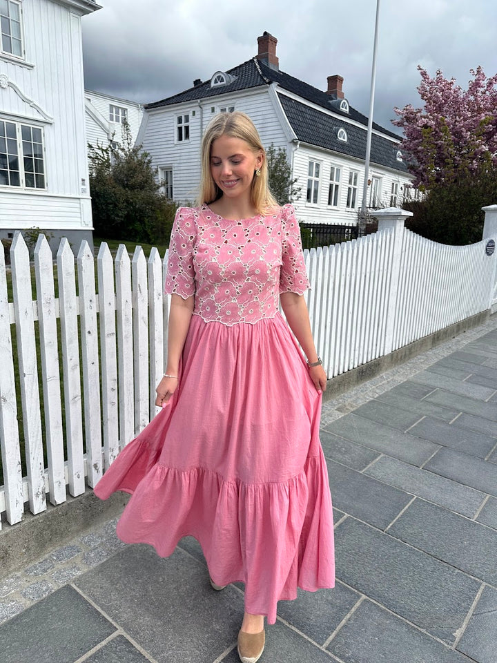 Broderie Anglaise Maxi Dress