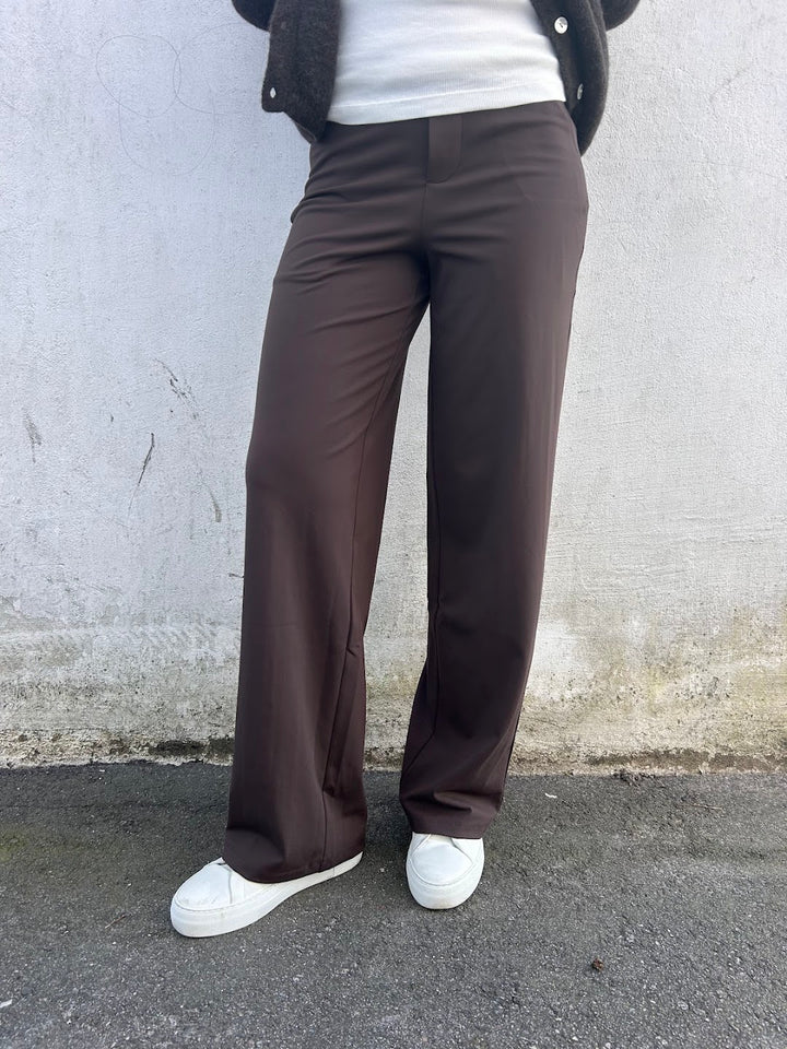 Asana Relaxed Straight Pant