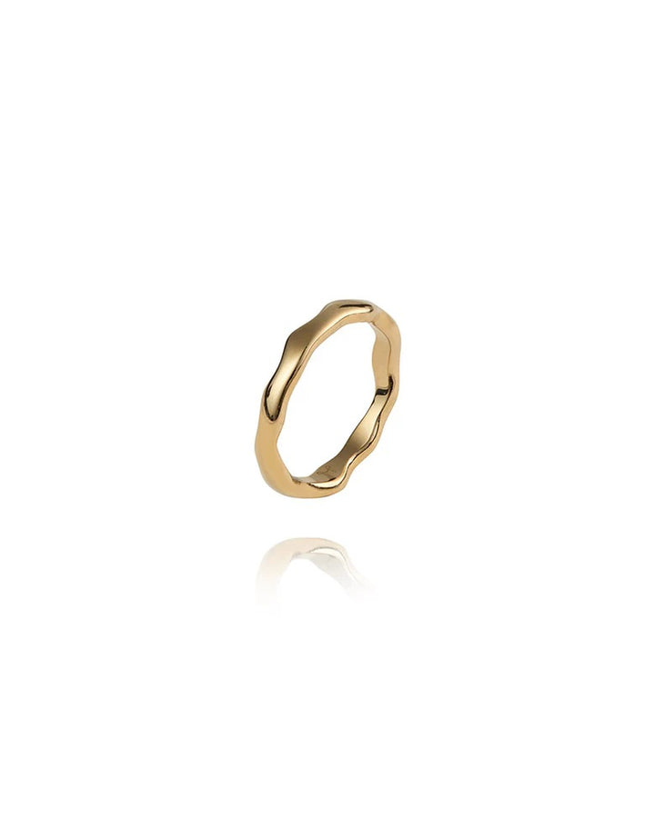 Wavy Petite Gold Ring