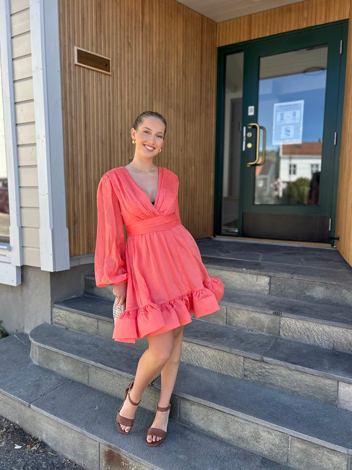 Jadie V-neck Mini kjole, coral