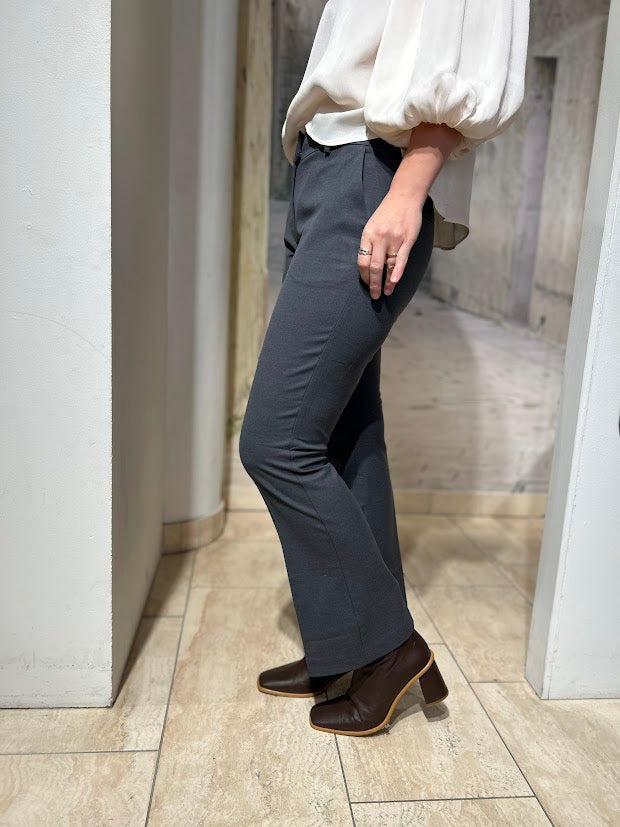 Clara Ankle 555