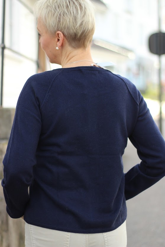 Cashmere cardigan