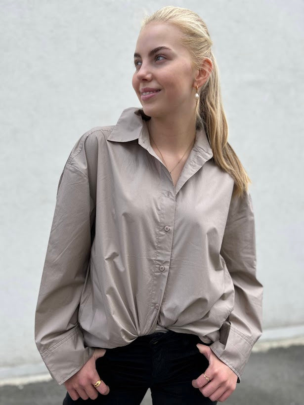 Nitura skjorte
