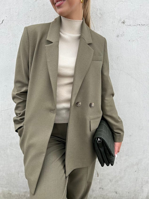Mina Relaxed Blazer