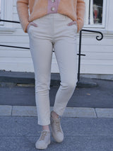 Kylie Crop 238