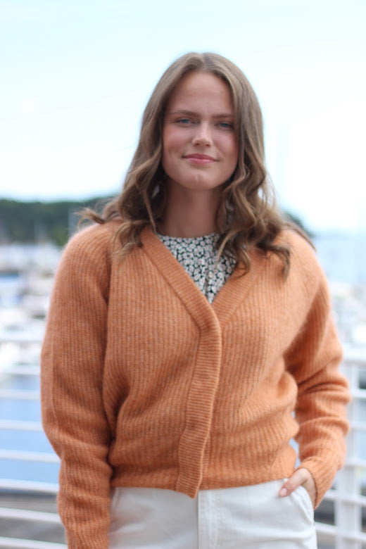 Brooky boxy cardigan